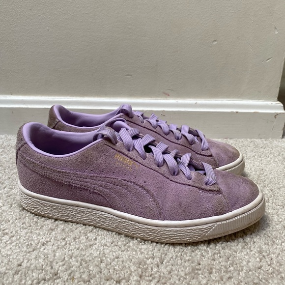 Women’s Puma Suede Classics Size 7 Lavender - Picture 1 of 5